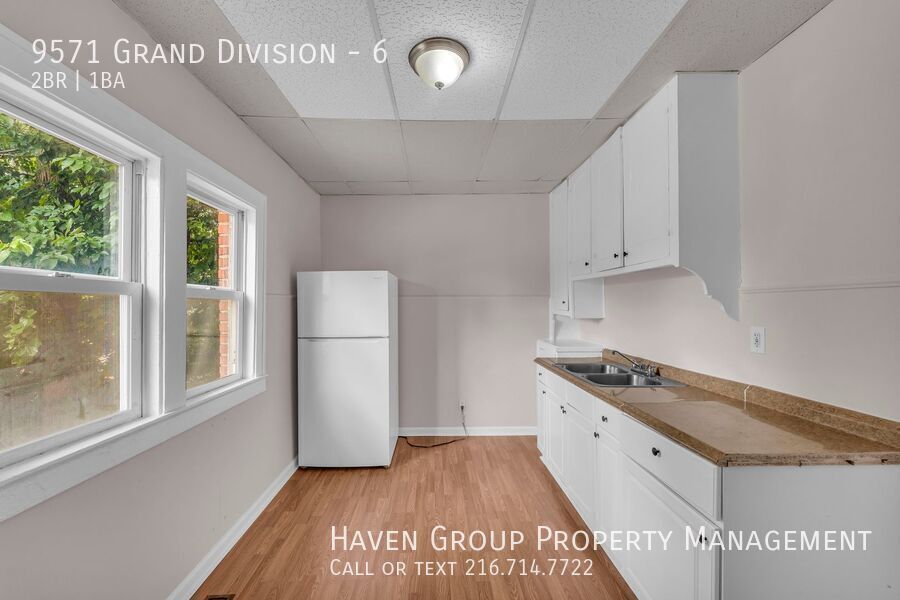 4600 Grand Division Ave | Unit 6, Cleveland, OH 44125- Spacious 2-bed 1-bath apartment! property image