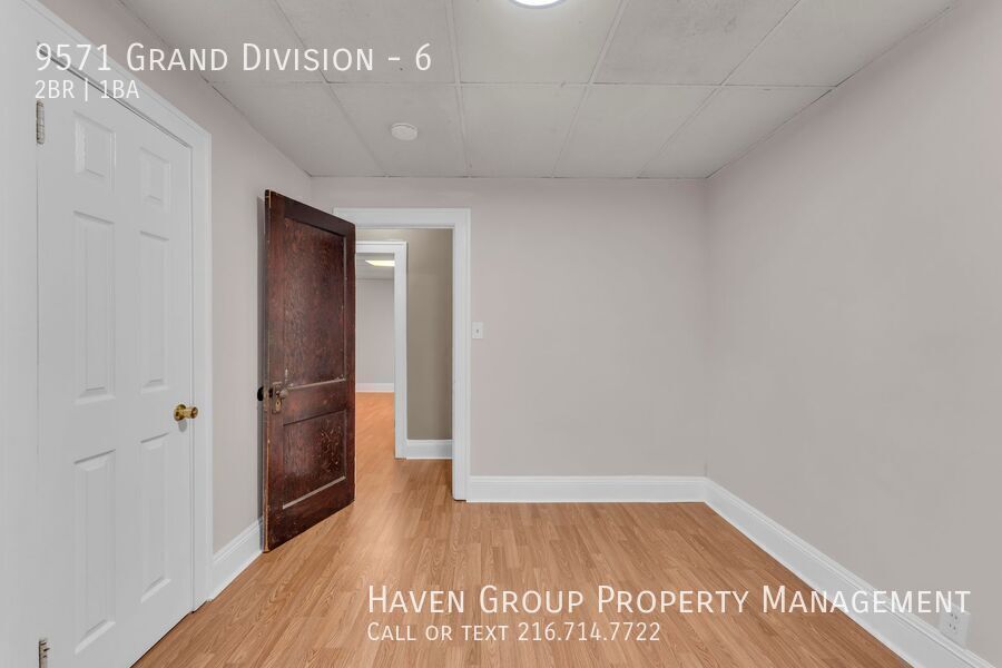 4600 Grand Division Ave | Unit 6, Cleveland, OH 44125- Spacious 2-bed 1-bath apartment! property image