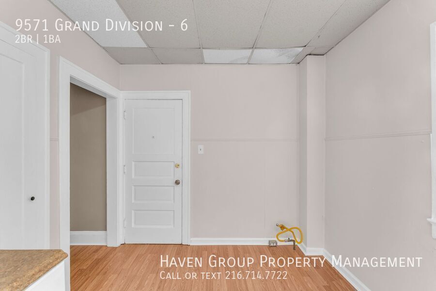 4600 Grand Division Ave | Unit 6, Cleveland, OH 44125- Spacious 2-bed 1-bath apartment! property image