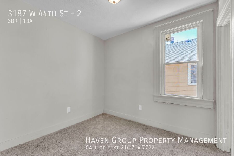 3187 W 44th St | Unit 2/UP, Cleveland, OH 44109- Spacious 3-bed 1-bath multi-family home! property image