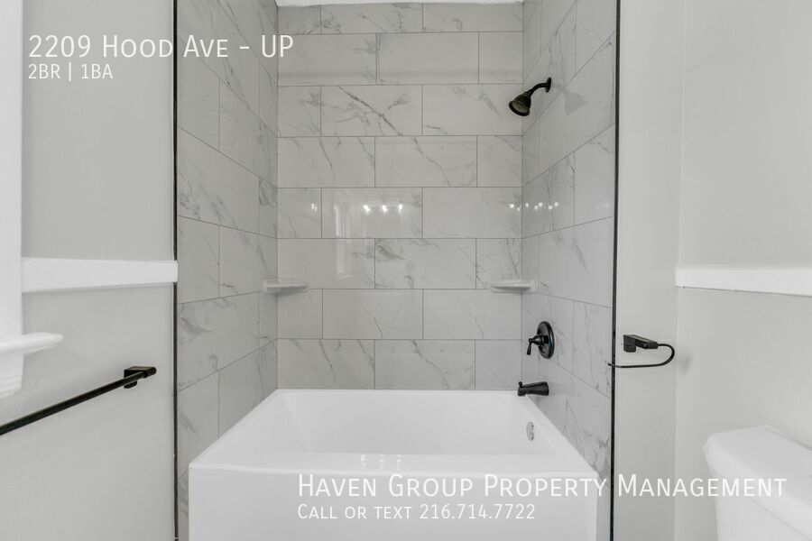 2209 Hood Ave | UP, Cleveland, OH 44109- Spacious 2-bed 1-bath multi-family home! A minimum credit score of 640 is required. property image