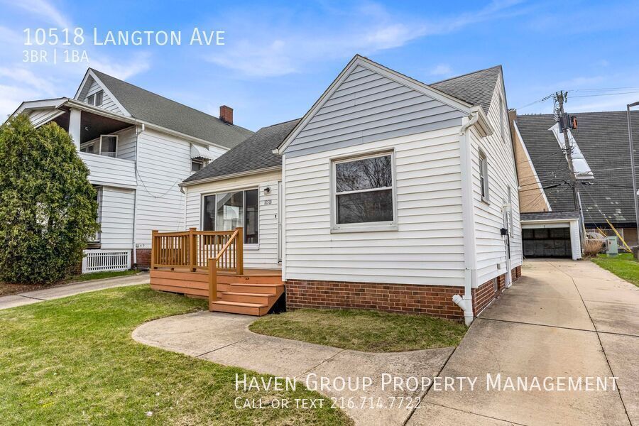 10518 Langton Ave, Garfield Heights, OH 44125- Spacious 3-bed 1-bath single-family home!  property image