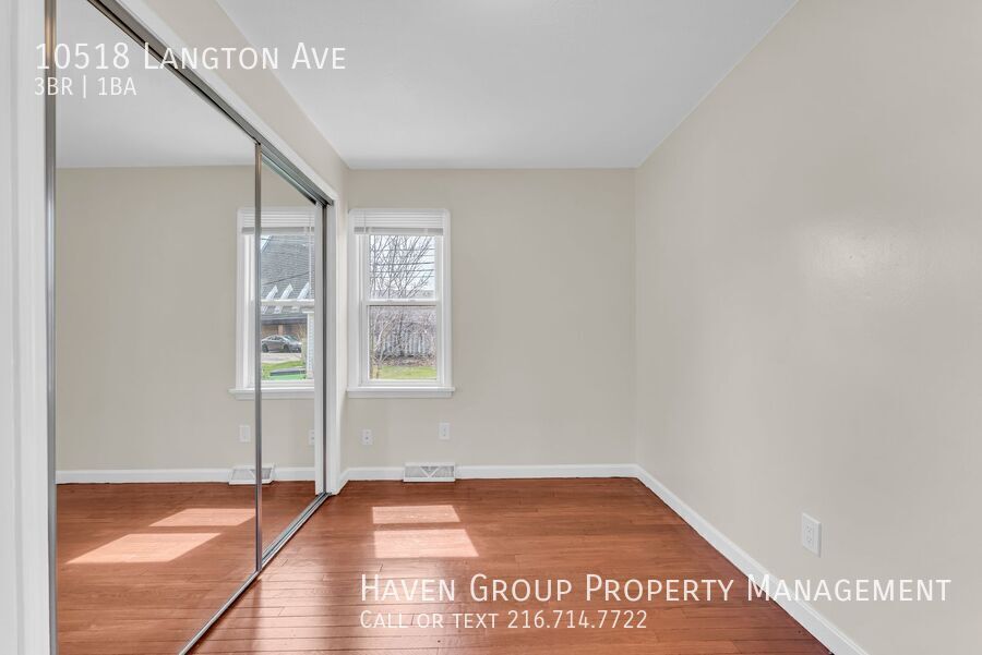 10518 Langton Ave, Garfield Heights, OH 44125- Spacious 3-bed 1-bath single-family home!  property image