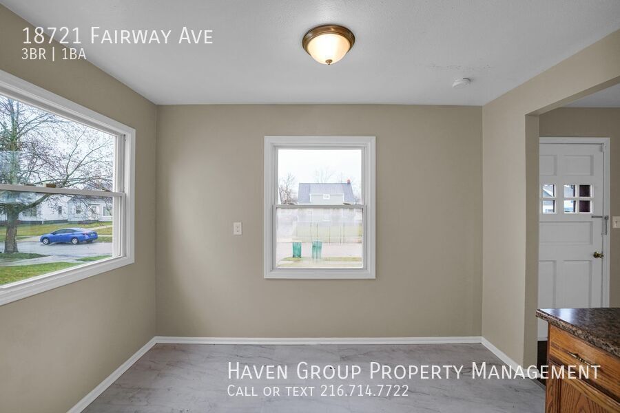 18721 Fairway Ave, Maple Heights, OH 44137- Spacious 3-bed 1-bath single-family home!  property image