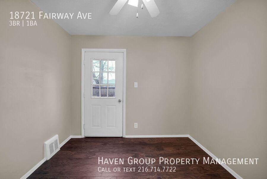 18721 Fairway Ave, Maple Heights, OH 44137- Spacious 3-bed 1-bath single-family home!  property image