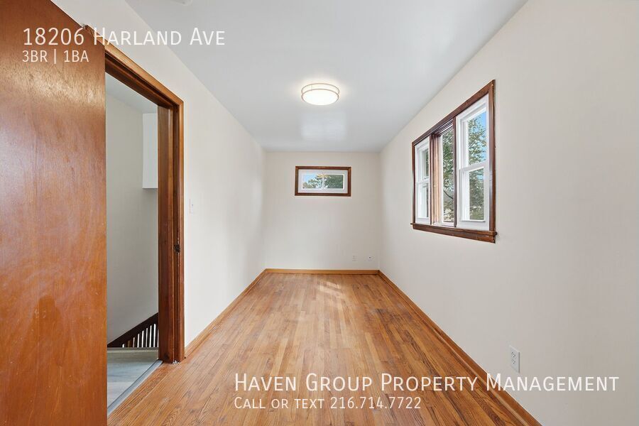 18206 Harland Ave, Cleveland - Spacious 3 bed 1 bath single family home! Please note that the full security deposit is required. property image