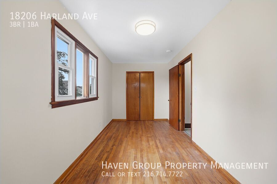 18206 Harland Ave, Cleveland - Spacious 3 bed 1 bath single family home! Please note that the full security deposit is required. property image