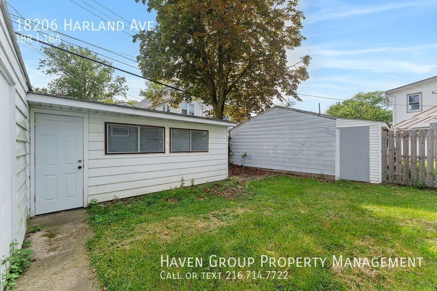 18206 Harland Ave, Cleveland - Spacious 3 bed 1 bath single family home! Please note that the full security deposit is required. property image