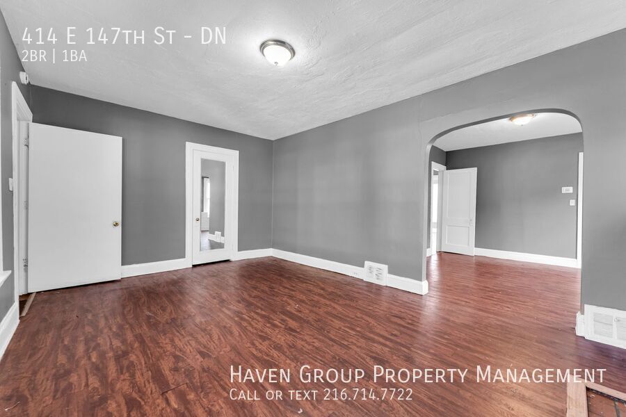 414 E 147th St | DN, Cleveland, OH 44110 - Spacious 2-bed 1-bath multi-family home! property image