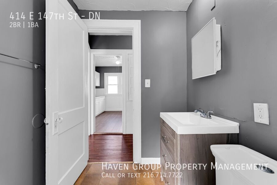 414 E 147th St | DN, Cleveland, OH 44110 - Spacious 2-bed 1-bath multi-family home! property image