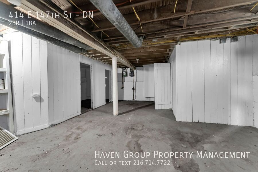 414 E 147th St | DN, Cleveland, OH 44110 - Spacious 2-bed 1-bath multi-family home! property image