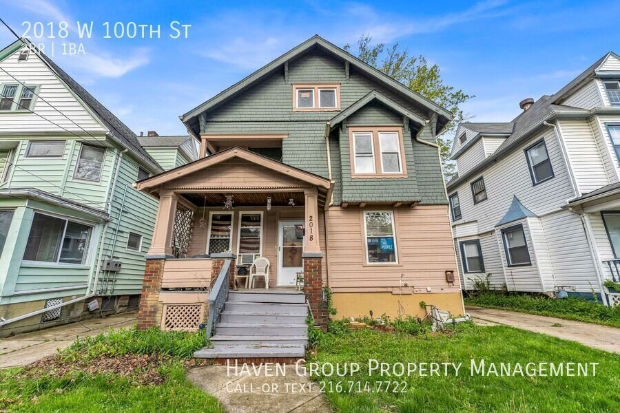 2018 W 100th St | UP, Cleveland, Ohio, 44102 - Spacious 2-bed 1-bath multi-family home! property image
