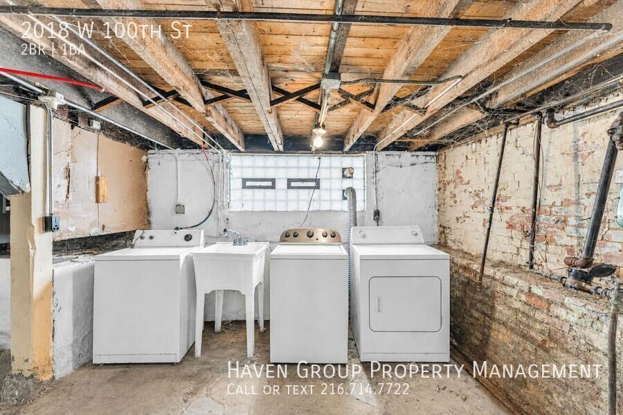 2018 W 100th St | UP, Cleveland, Ohio, 44102 - Spacious 2-bed 1-bath multi-family home! property image