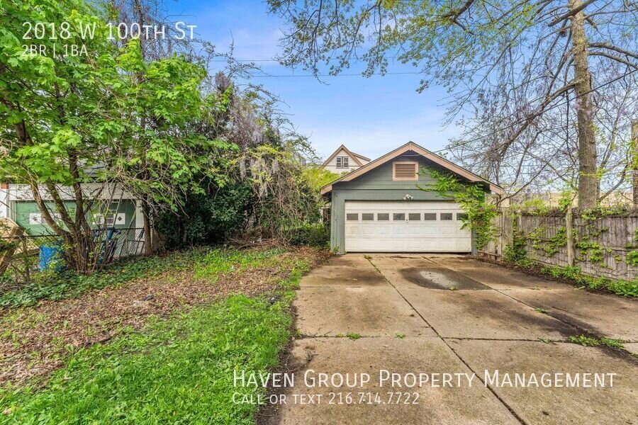 2018 W 100th St | UP, Cleveland, Ohio, 44102 - Spacious 2-bed 1-bath multi-family home! property image