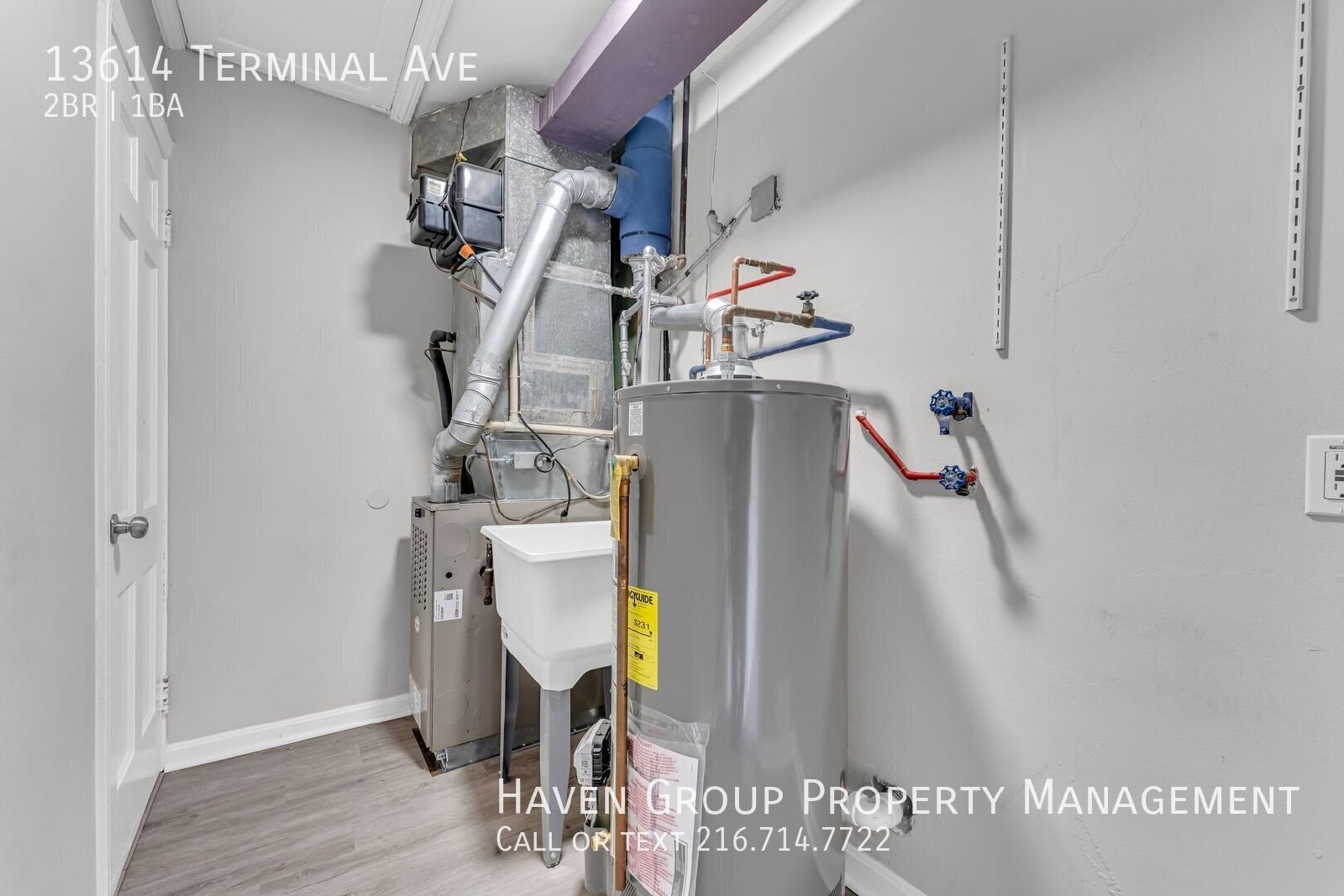 13614 Terminal Ave, Cleveland, OH 44135 - Spacious 2-bed 1-bath single-family home!  property image
