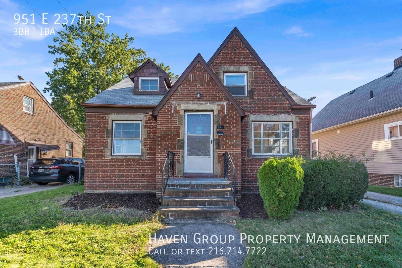 951 E 237th St, Euclid, OH 44123 - Spacious 3-bed 1-bath single-family home!  property image