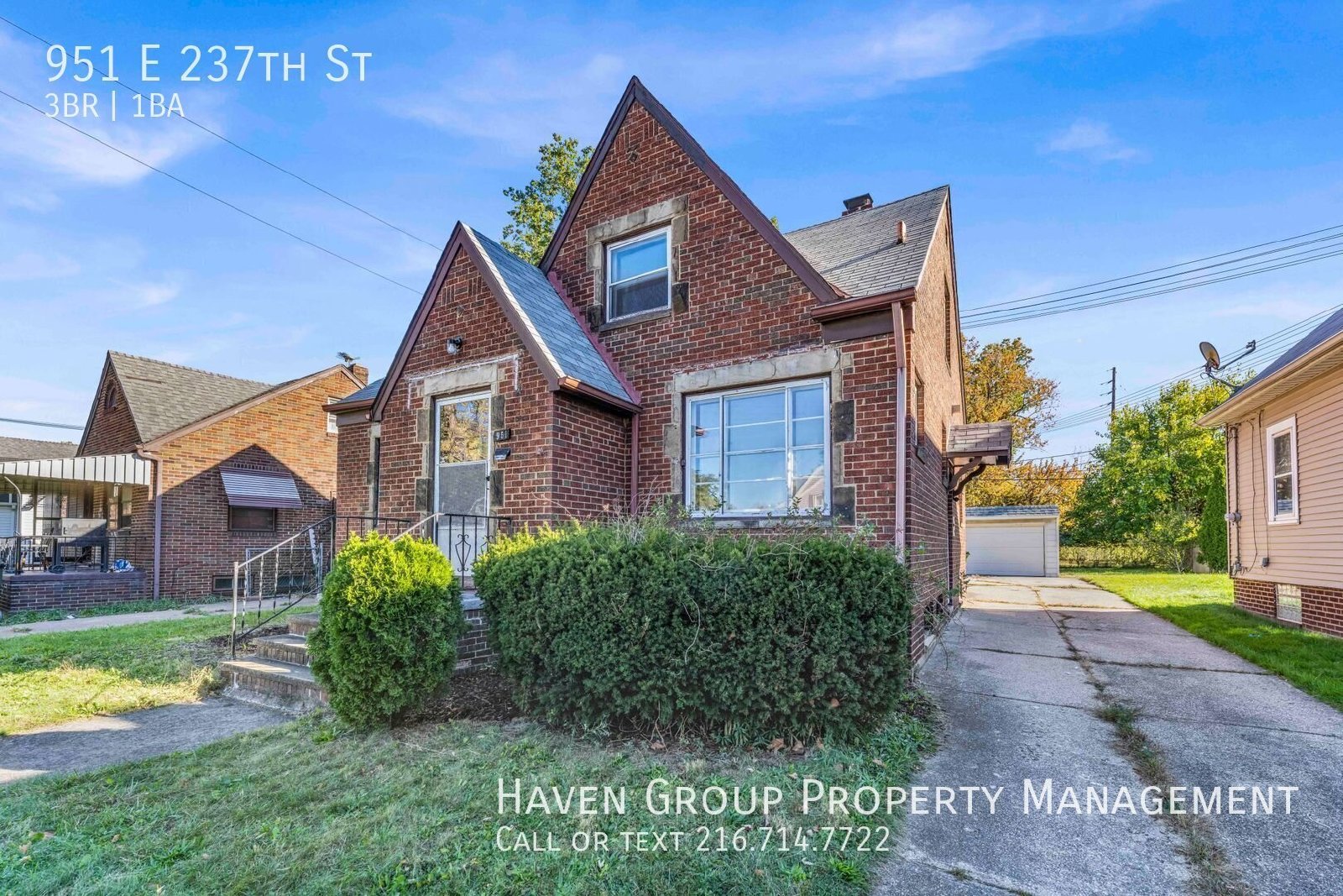 951 E 237th St, Euclid, OH 44123 - Spacious 3-bed 1-bath single-family home!  property image