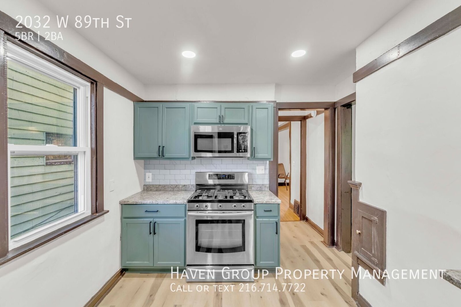 2032 W 89th St, Cleveland, OH 44102 - Spacious 5-bed 2-bath single-family home!  property image